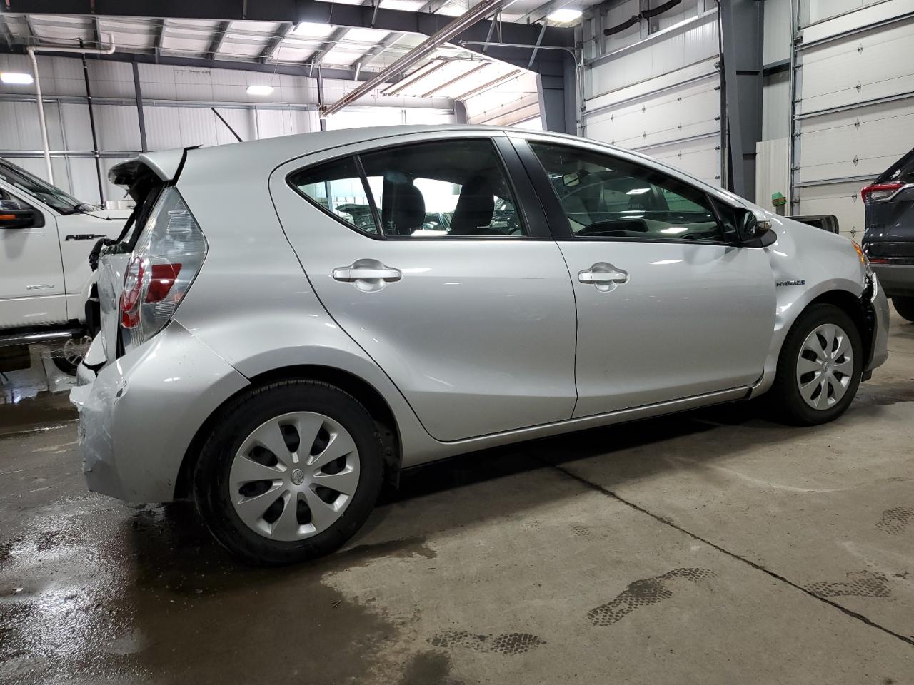 2014 Toyota Prius C vin: JTDKDTB38E1571680