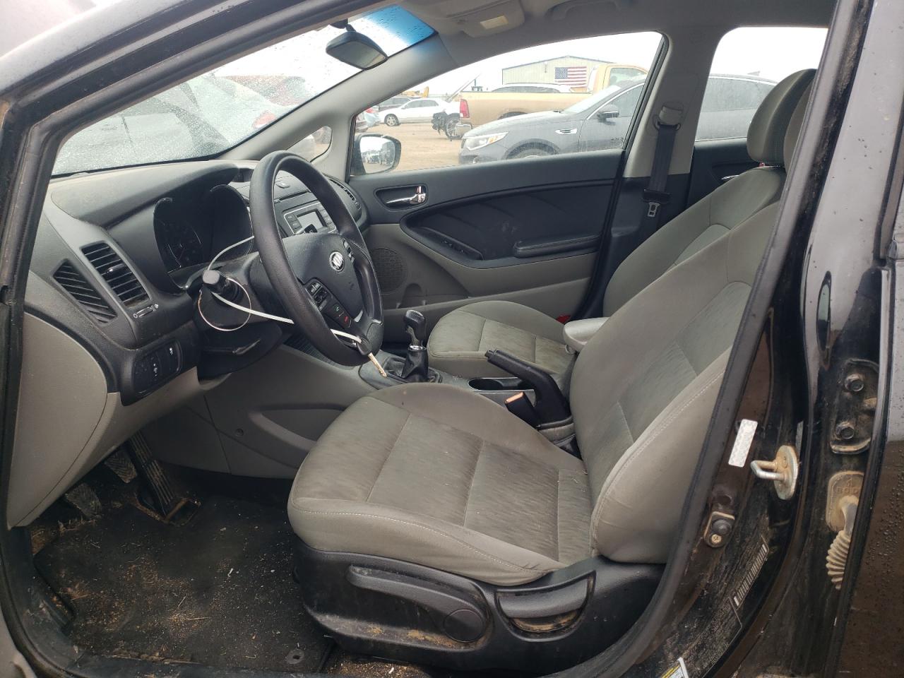 KNAFK4A68F5406700 2015 Kia Forte Lx