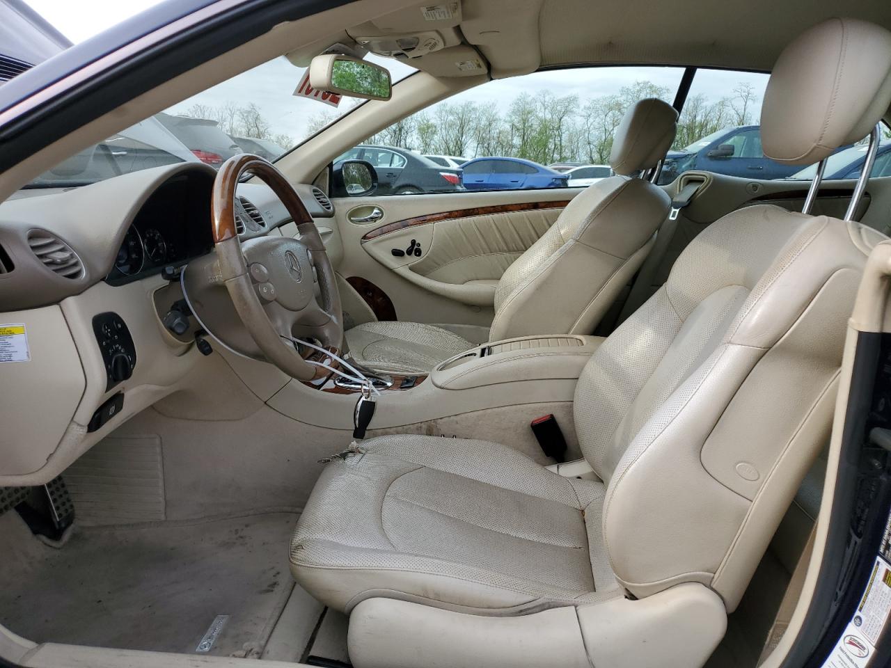 WDBTK72F88T089956 2008 Mercedes-Benz Clk 550