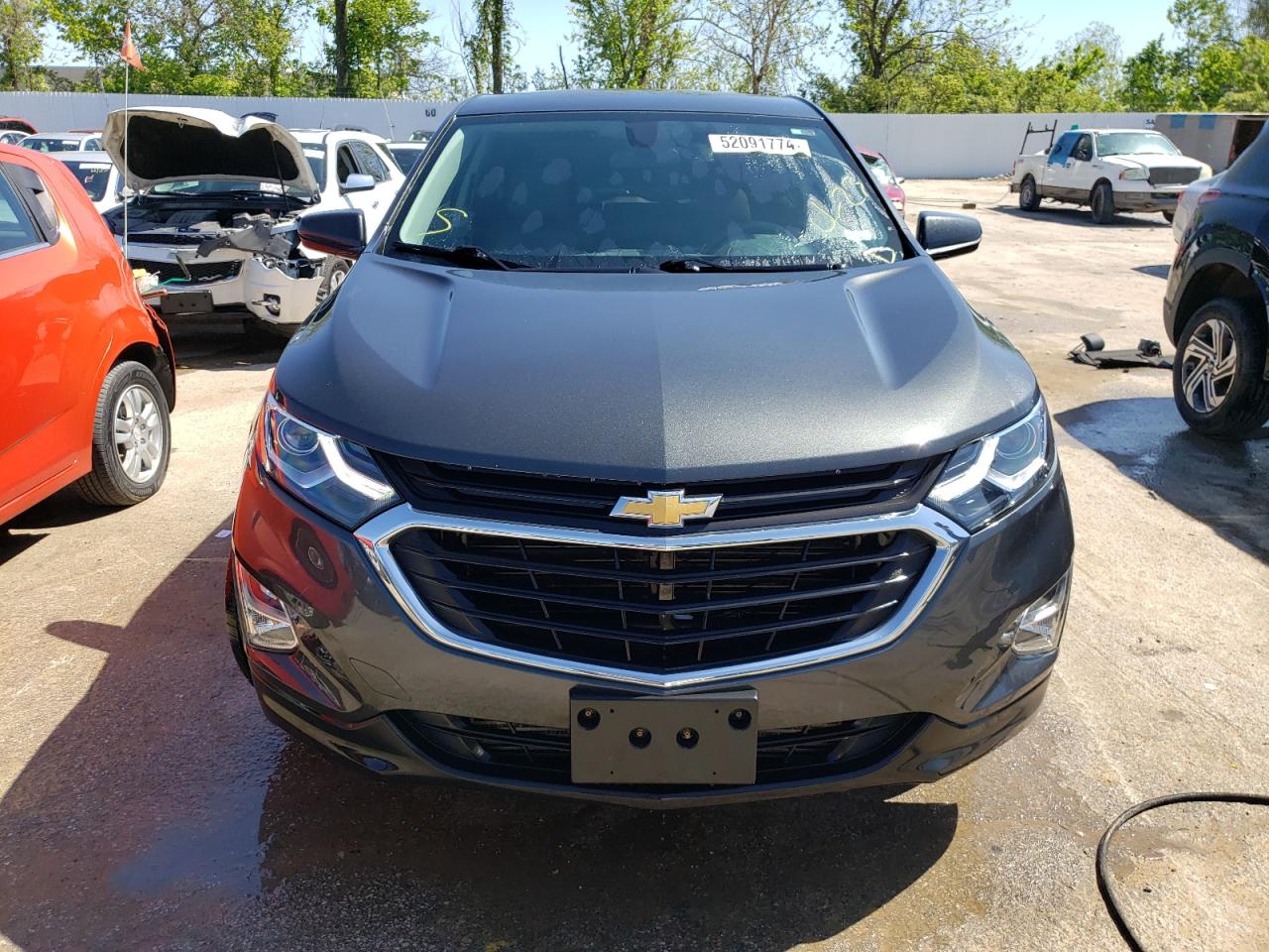 3GNAXJEV7JL102529 2018 Chevrolet Equinox Lt