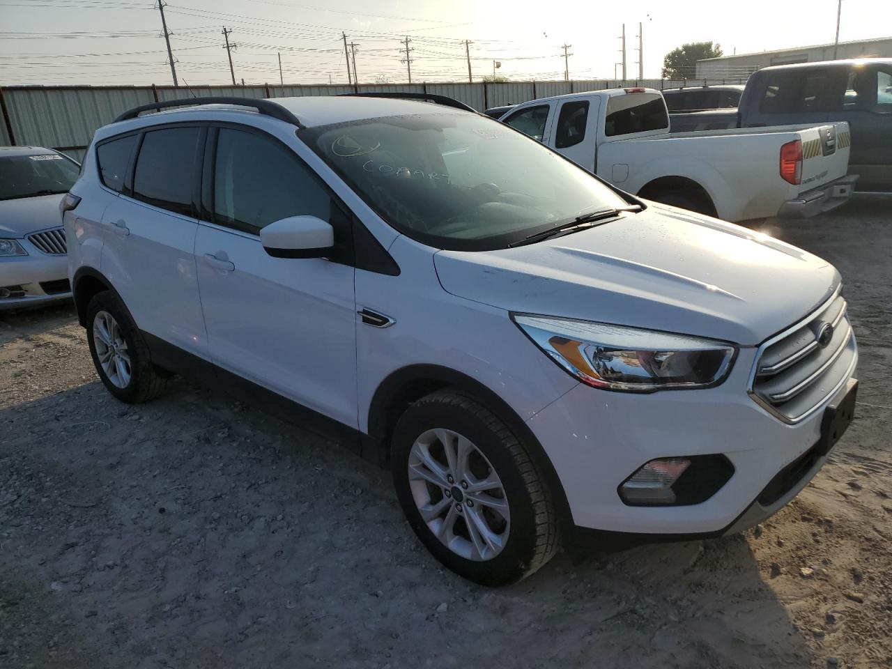 2018 Ford Escape Se vin: 1FMCU9GD0JUB15962