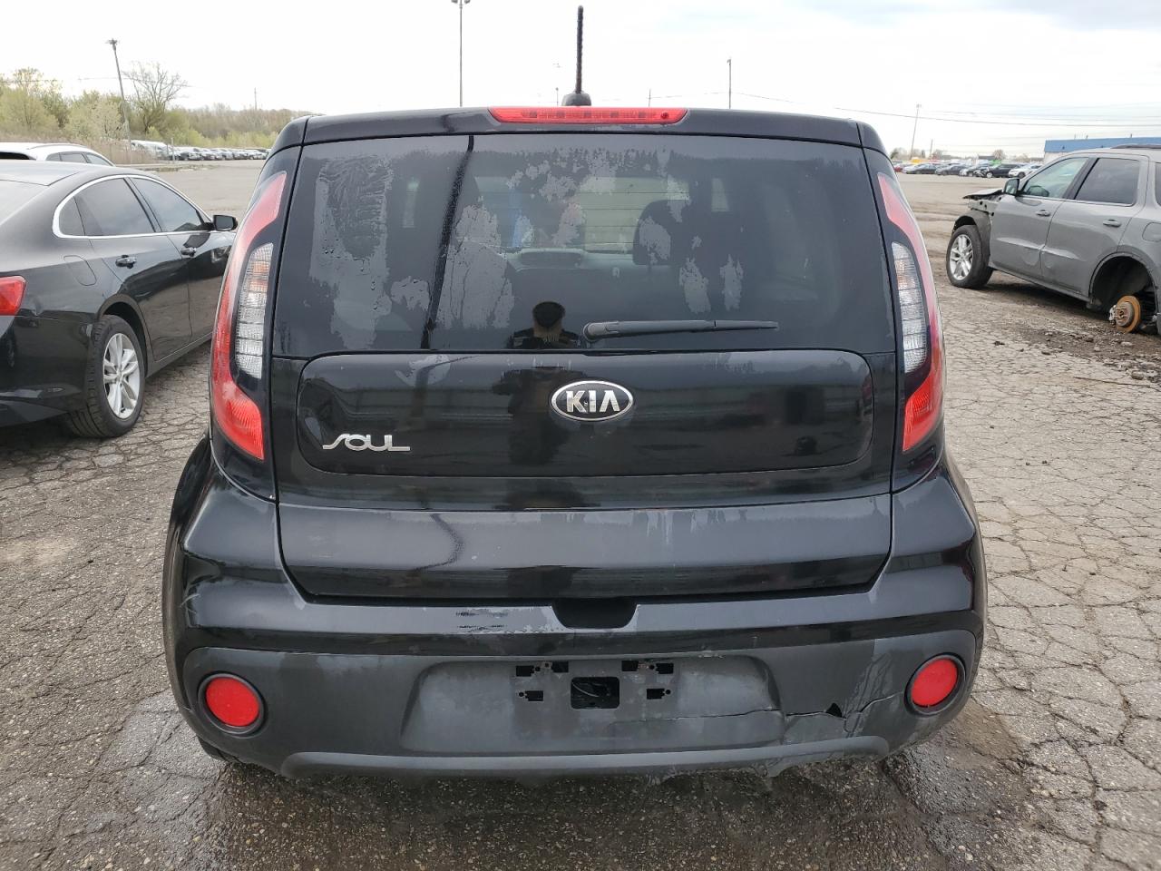 KNDJN2A22H7887282 2017 Kia Soul