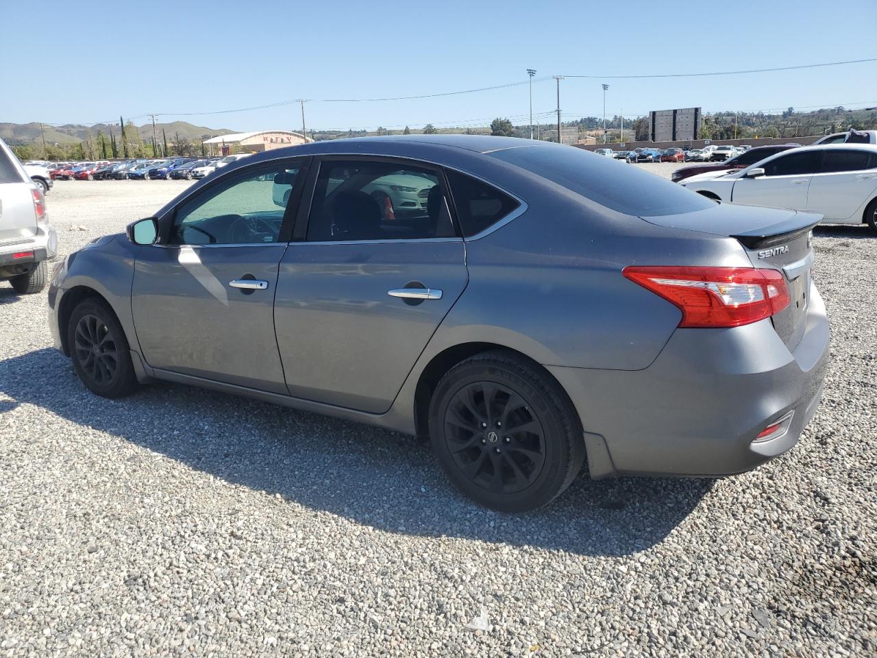 2018 Nissan Sentra S vin: 3N1AB7APXJY256207