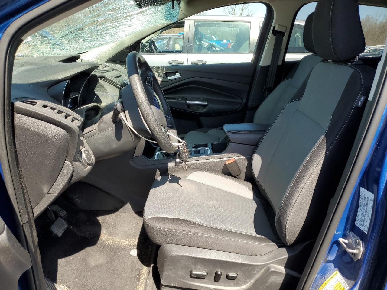 1FMCU9GDXJUA23645 2018 Ford Escape Se