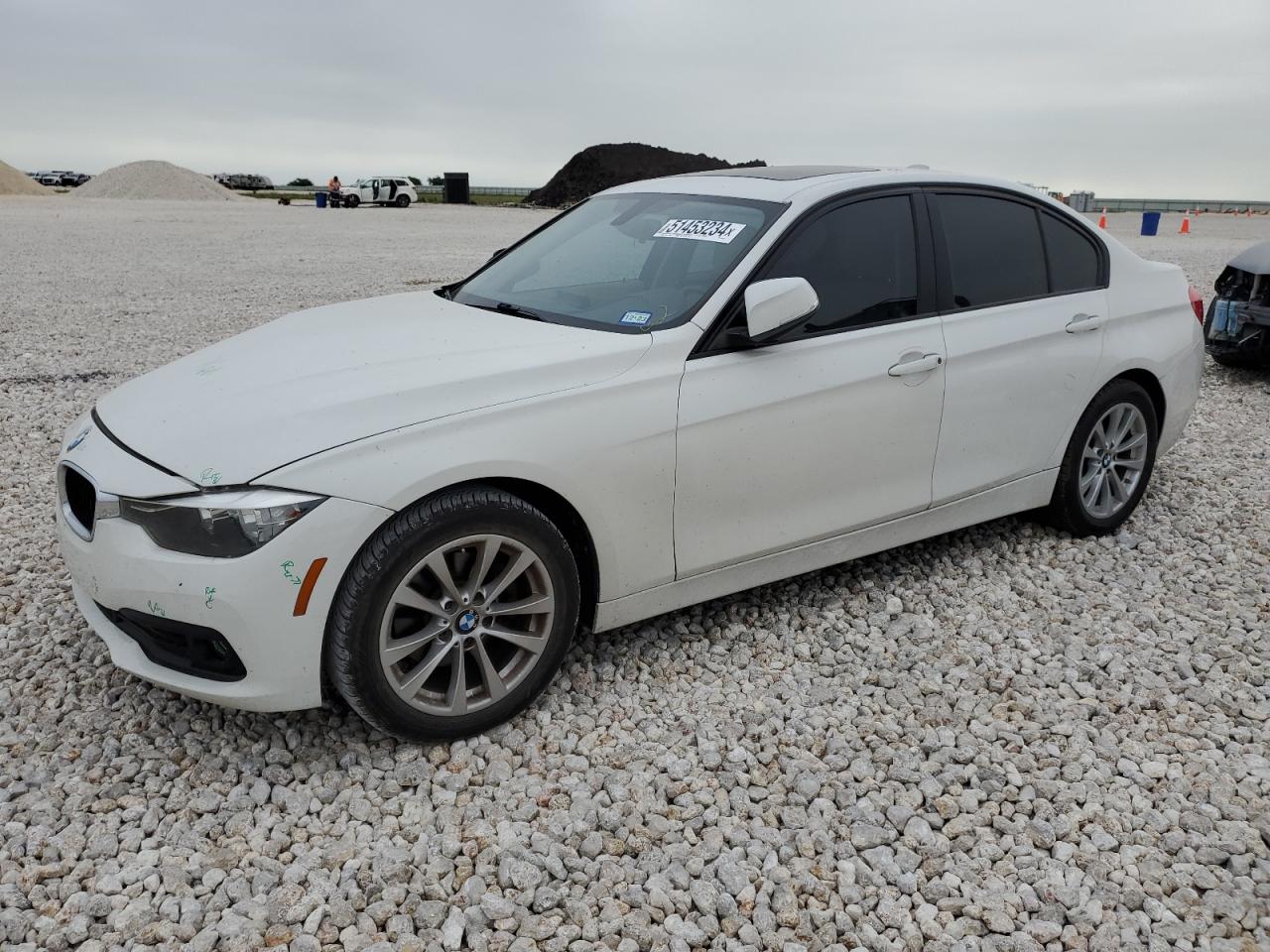 WBA8E1G55GNU12257 2016 BMW 320 I