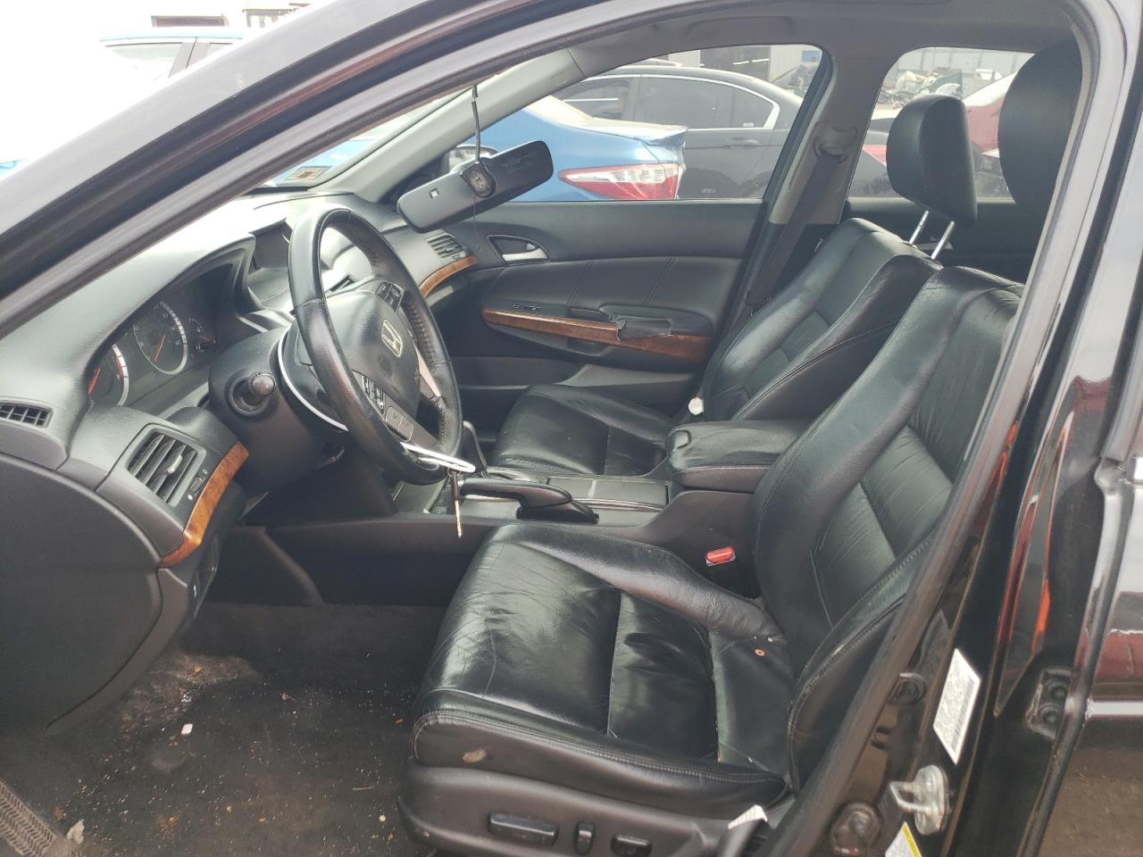 1HGCP2F80BA064216 2011 Honda Accord Exl