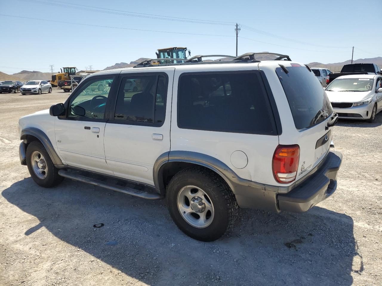 1FMZU73E01ZA65614 2001 Ford Explorer Xlt