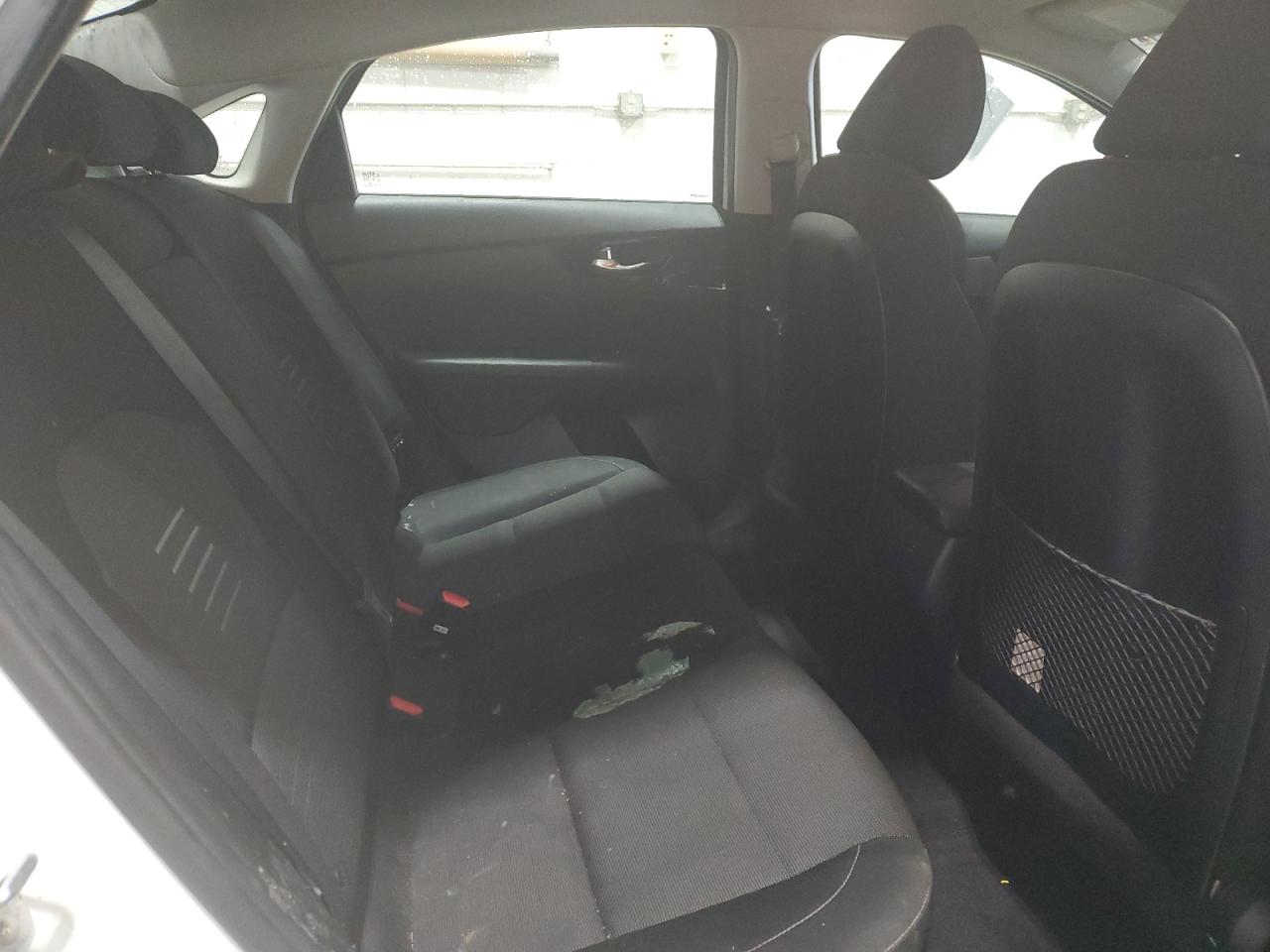 3KPF34AD5KE042863 2019 Kia Forte Gt Line