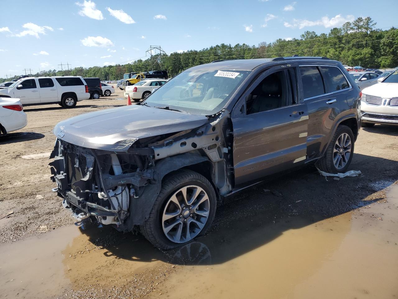 1C4RJECG8HC923556 2017 Jeep Grand Cherokee Overland