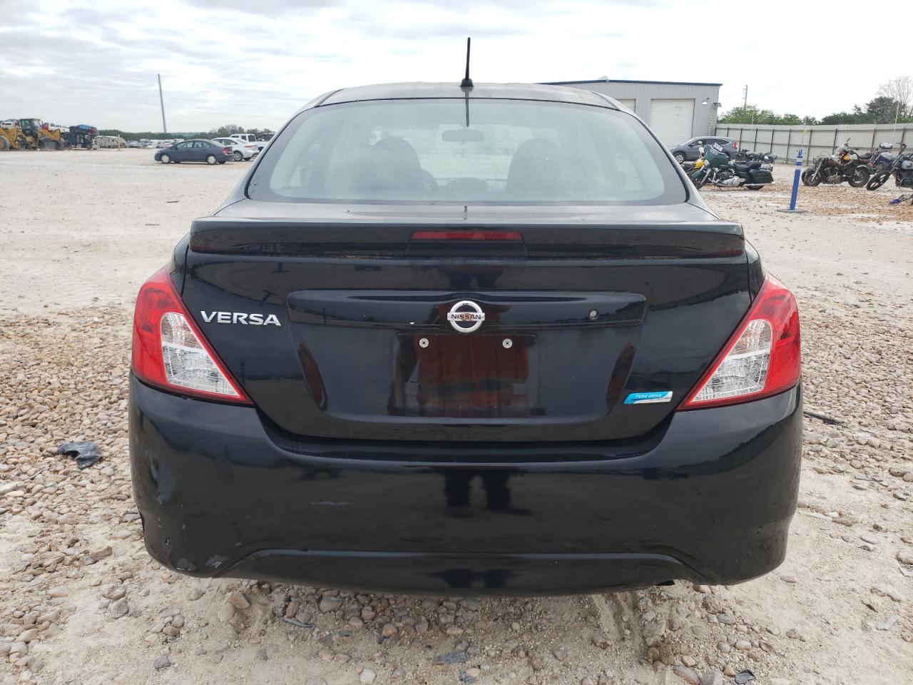 3N1CN7AP2GL864907 2016 Nissan Versa S