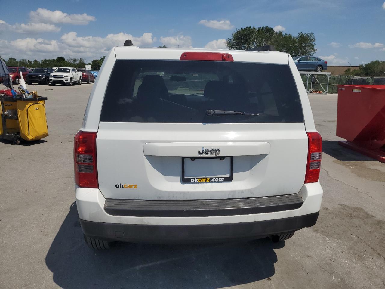 1C4NJPBA4FD185379 2015 Jeep Patriot Sport