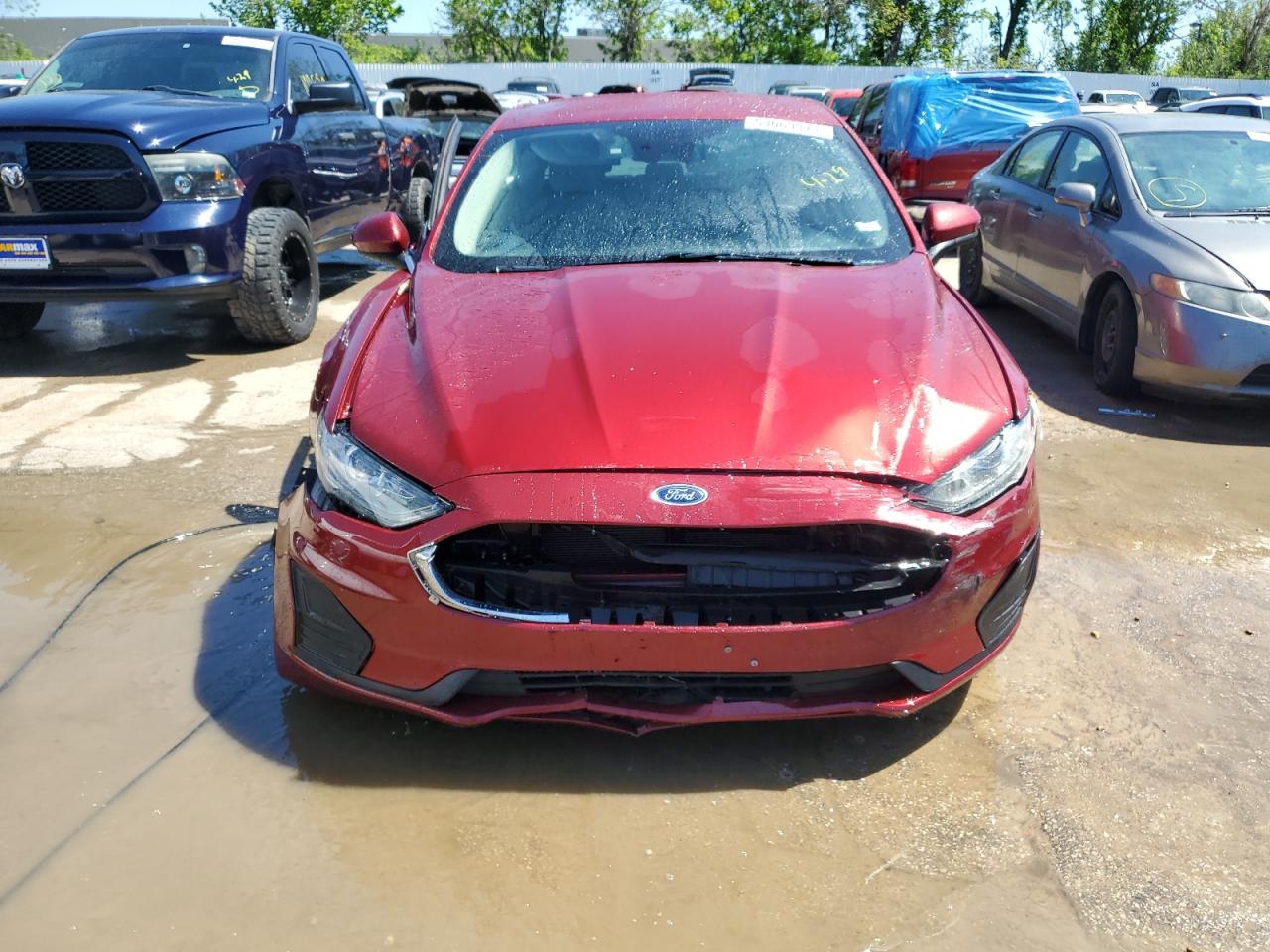 2019 Ford Fusion Se vin: 3FA6P0LU4KR226264