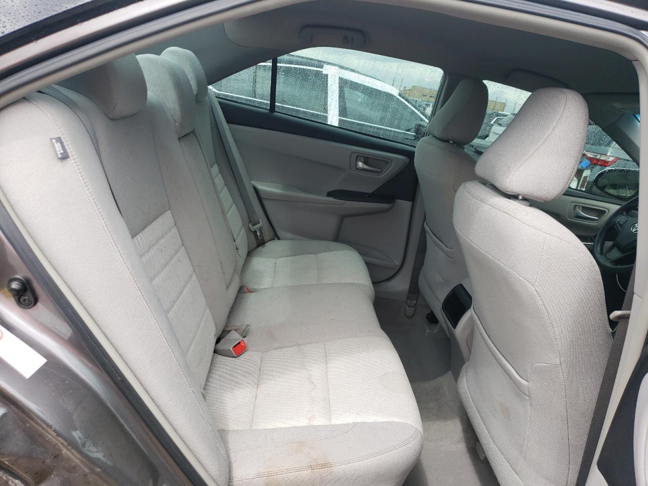 4T1BF1FK0FU490278 2015 Toyota Camry Le