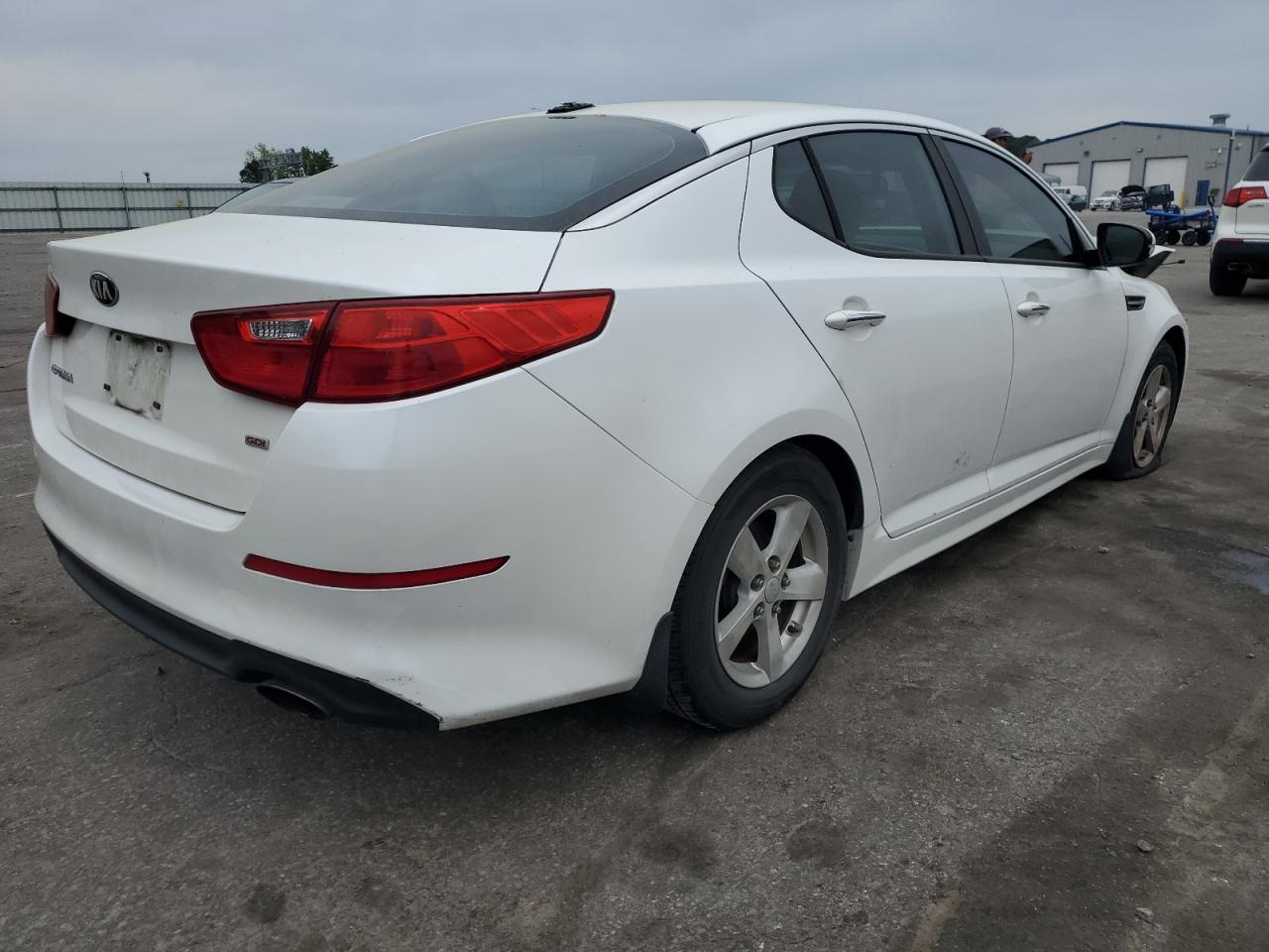 KNAGM4A73F5536486 2015 Kia Optima Lx