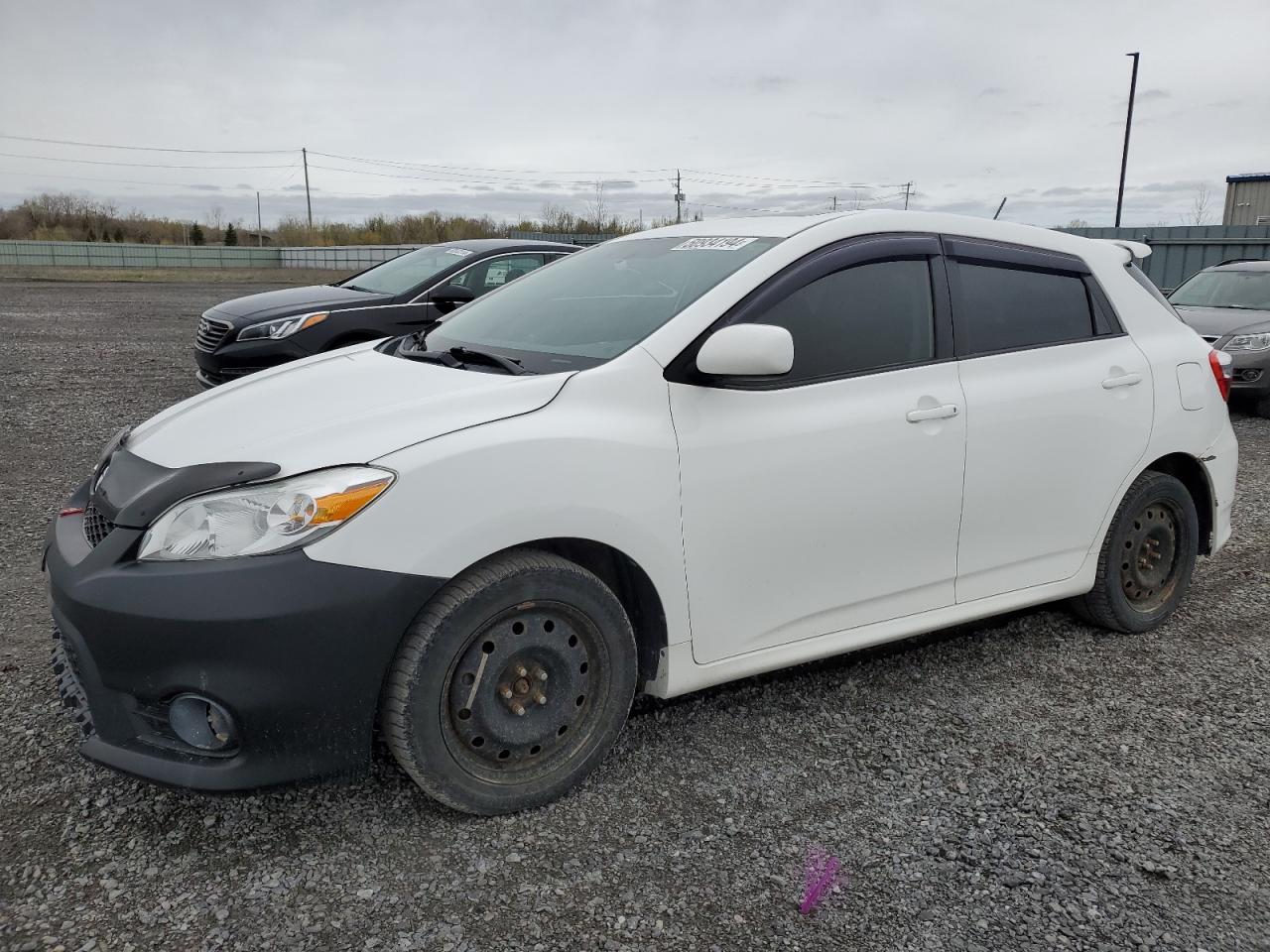 2T1KU4EE2EC134711 2014 Toyota Matrix Base