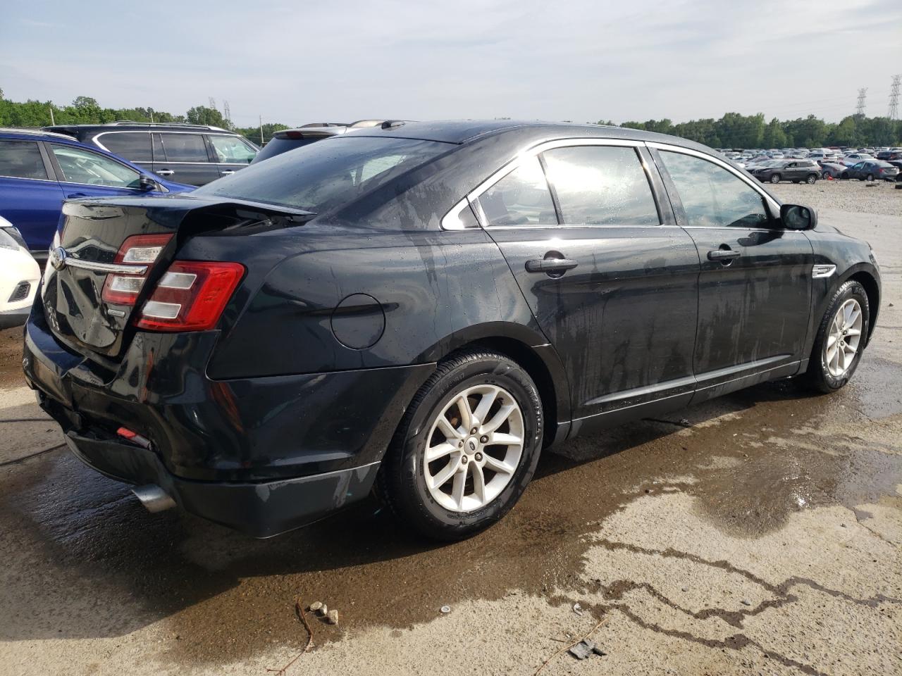 1FAHP2D95EG126071 2014 Ford Taurus Se