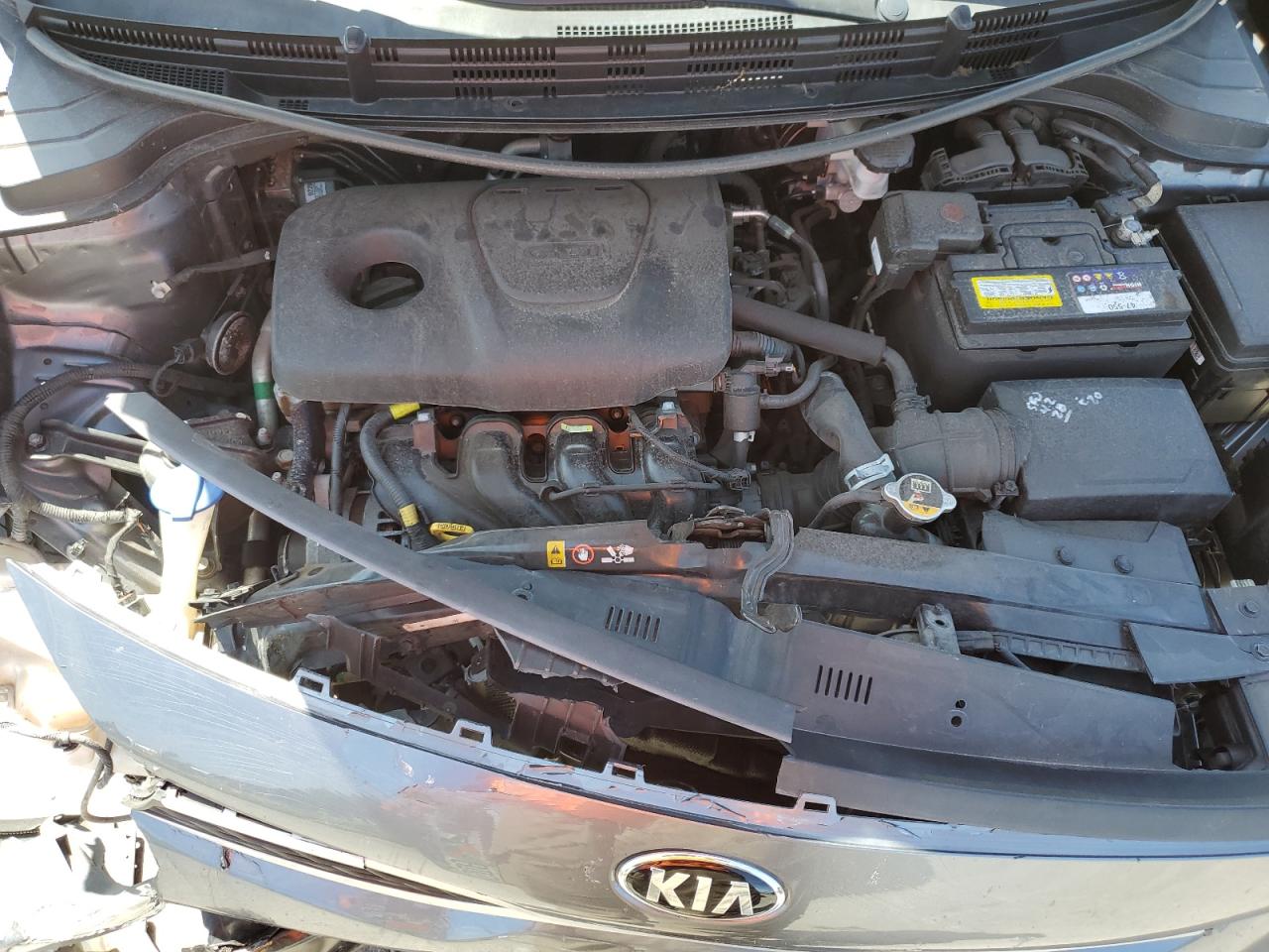 3KPA24AB0KE174697 2019 Kia Rio S