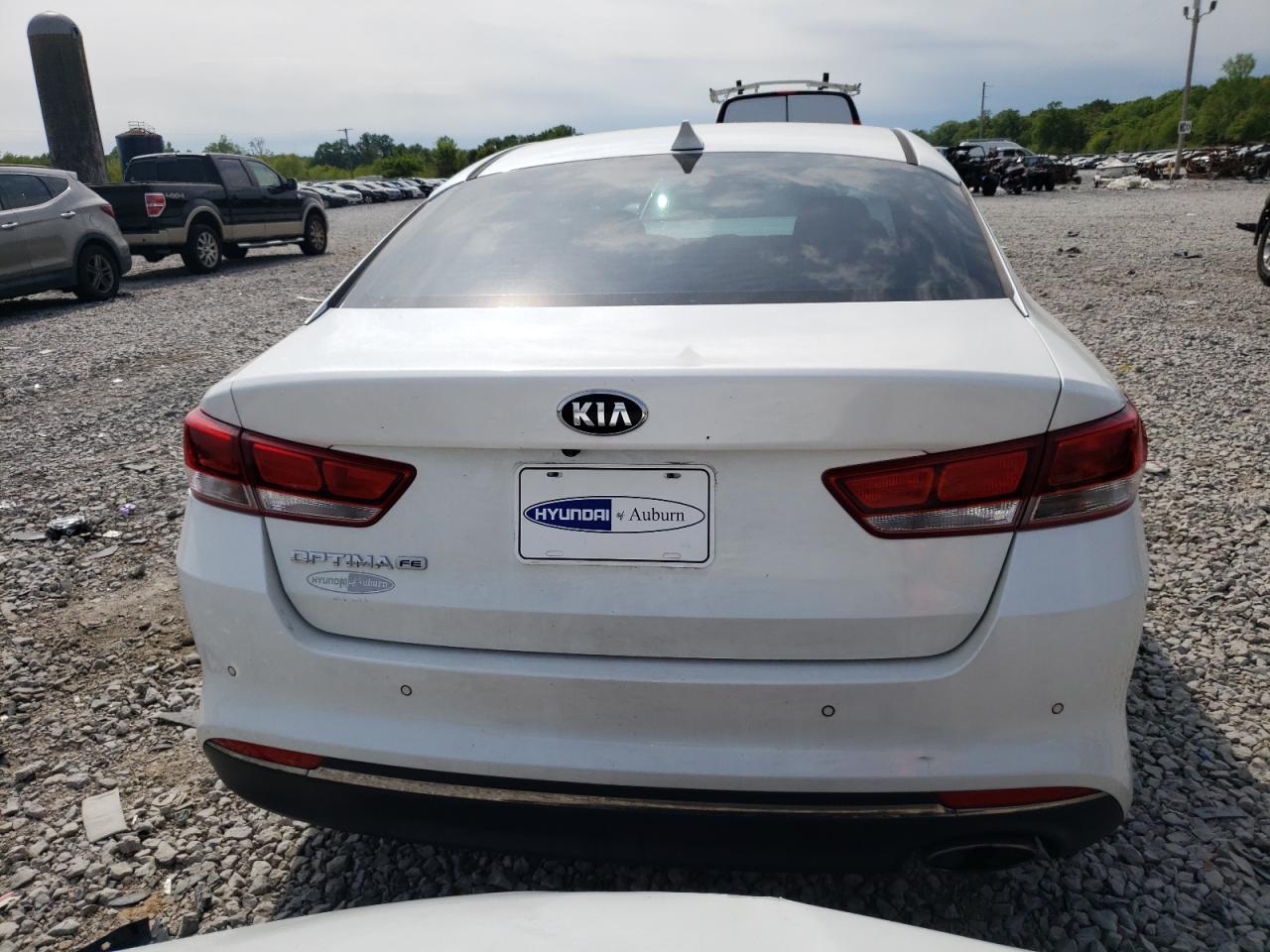 2018 Kia Optima Lx vin: KNAGT4L34J5214509