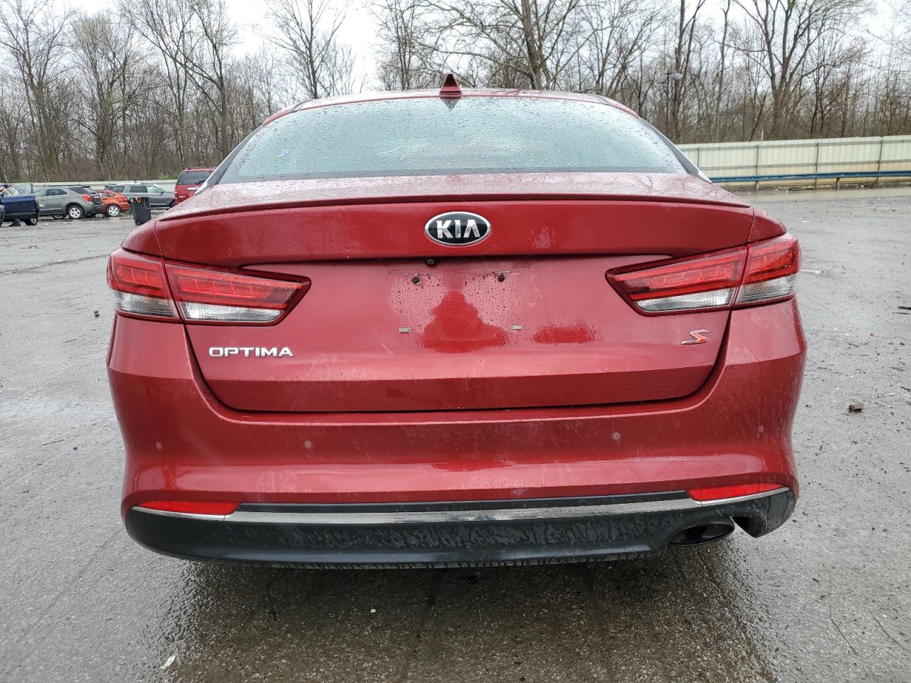 5XXGT4L31JG195612 2018 Kia Optima Lx