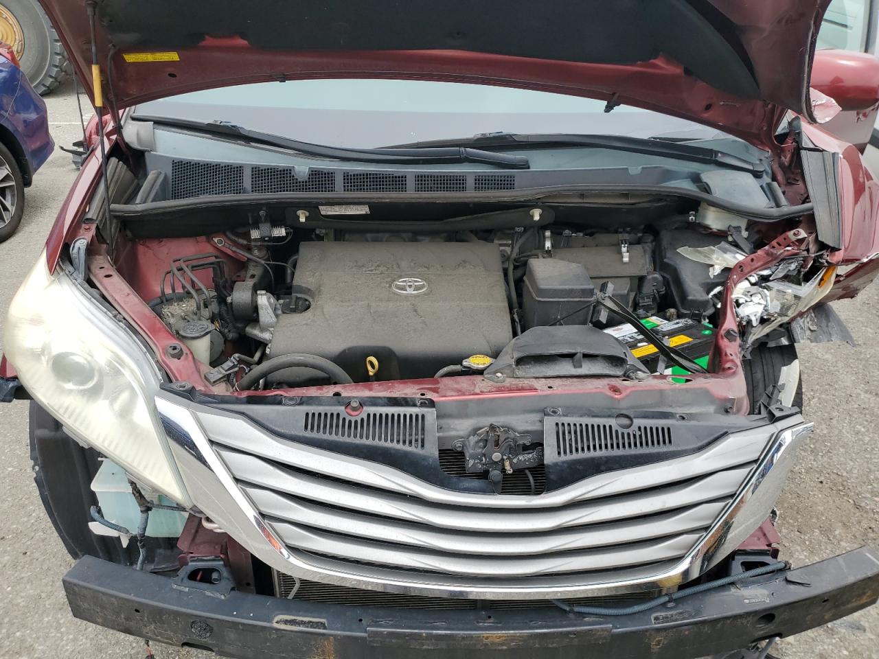 5TDYK3DC4ES443758 2014 Toyota Sienna Xle