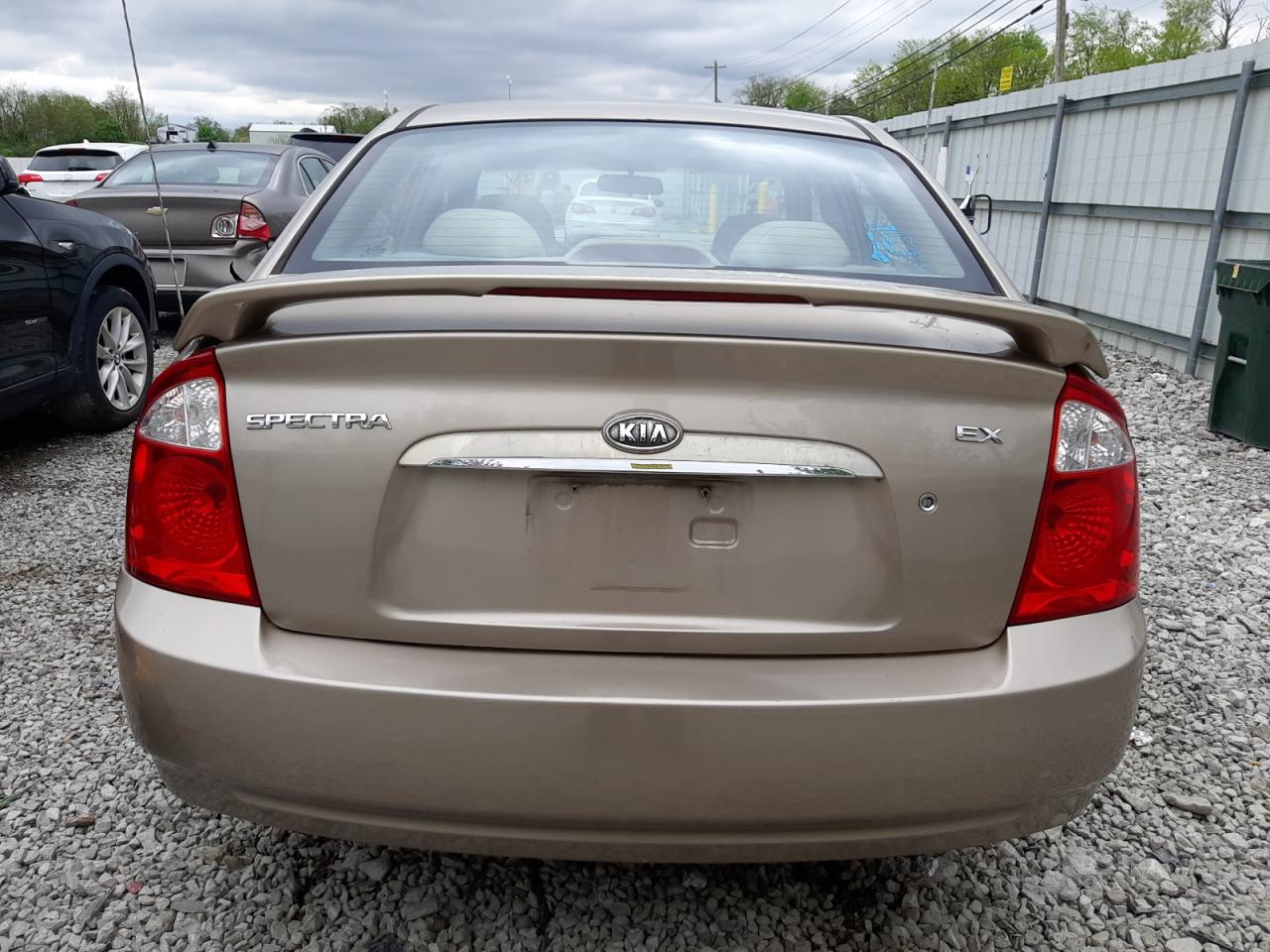 KNAFE121965309675 2006 Kia Spectra Lx