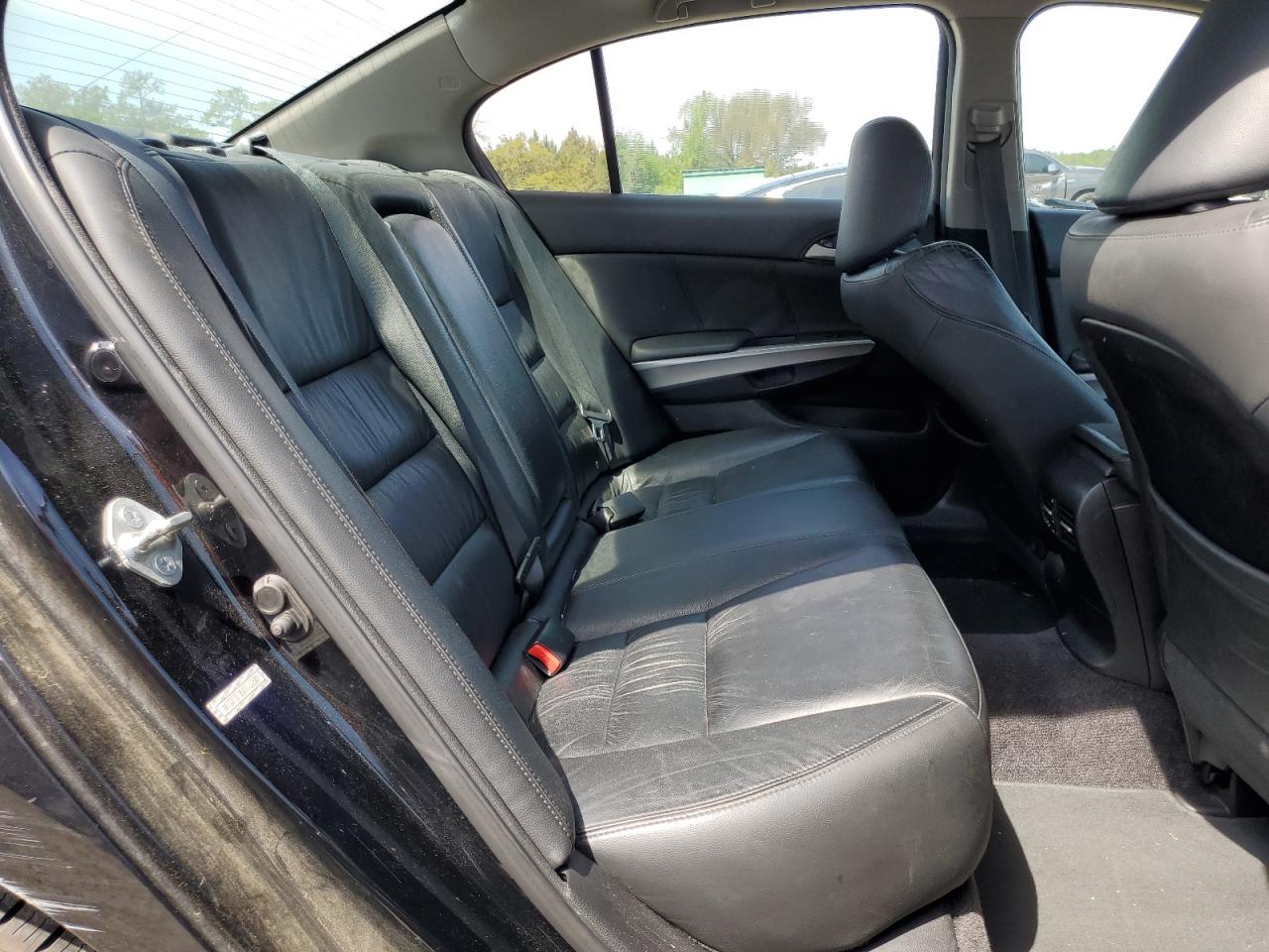 1HGCP3F85AA026887 2010 Honda Accord Exl