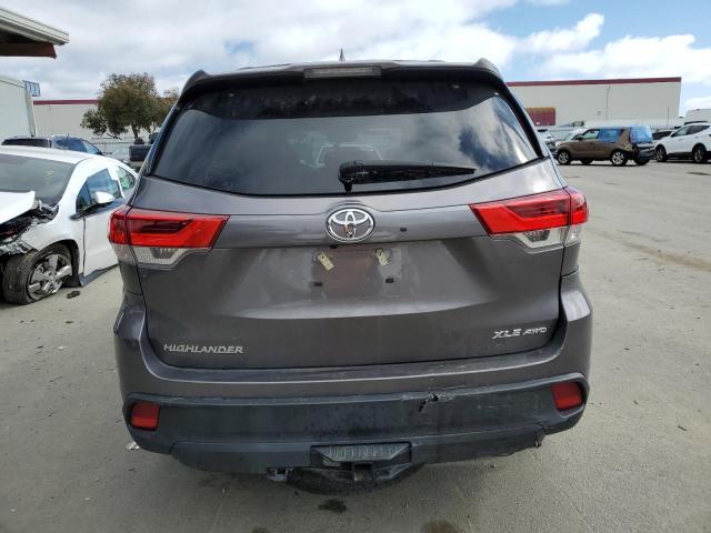 VIN 5TDJZRFH9KS986186 2019 Toyota Highlander, SE no.6