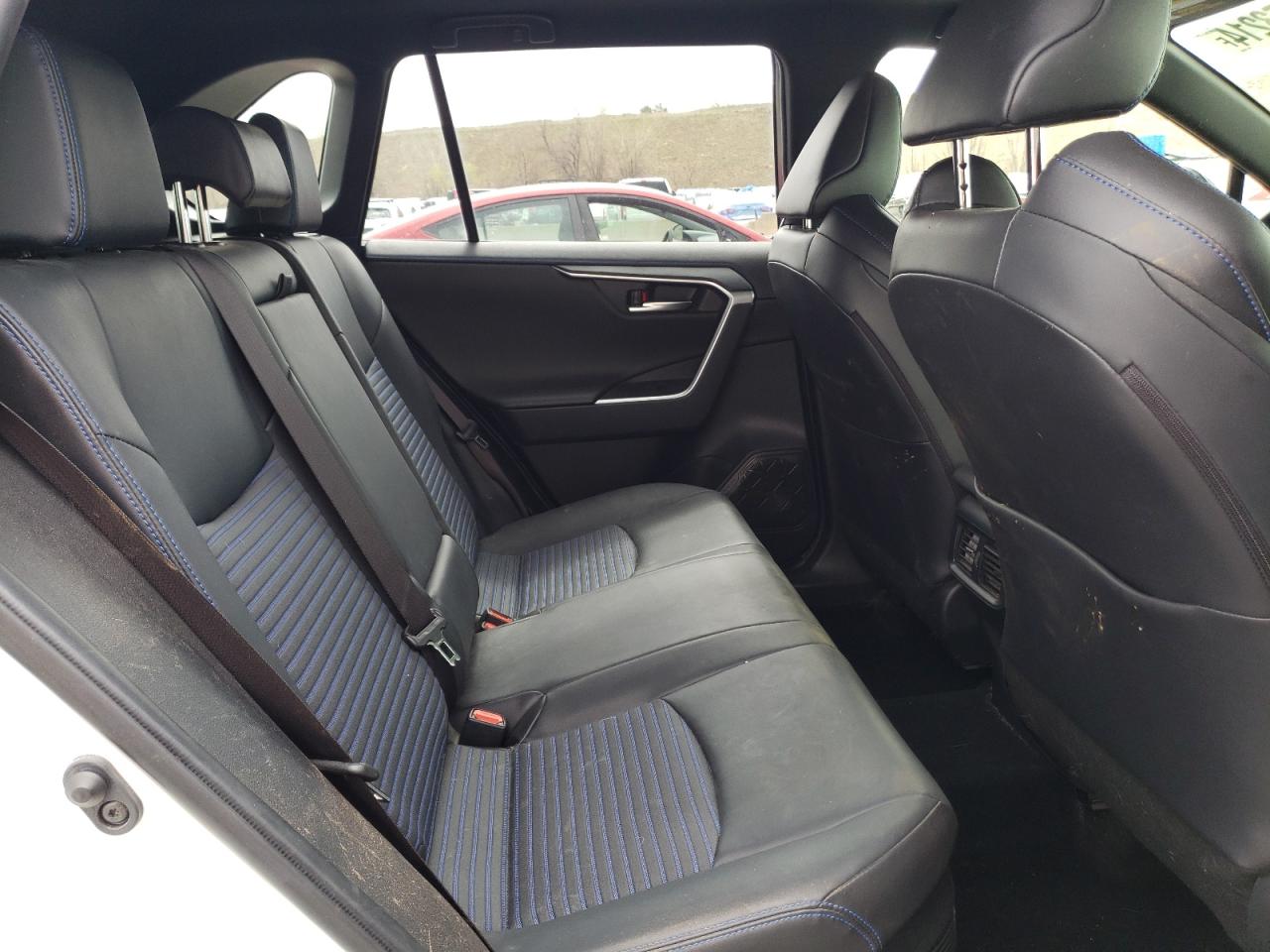 JTMEWRFV2LJ035200 2020 Toyota Rav4 Xse