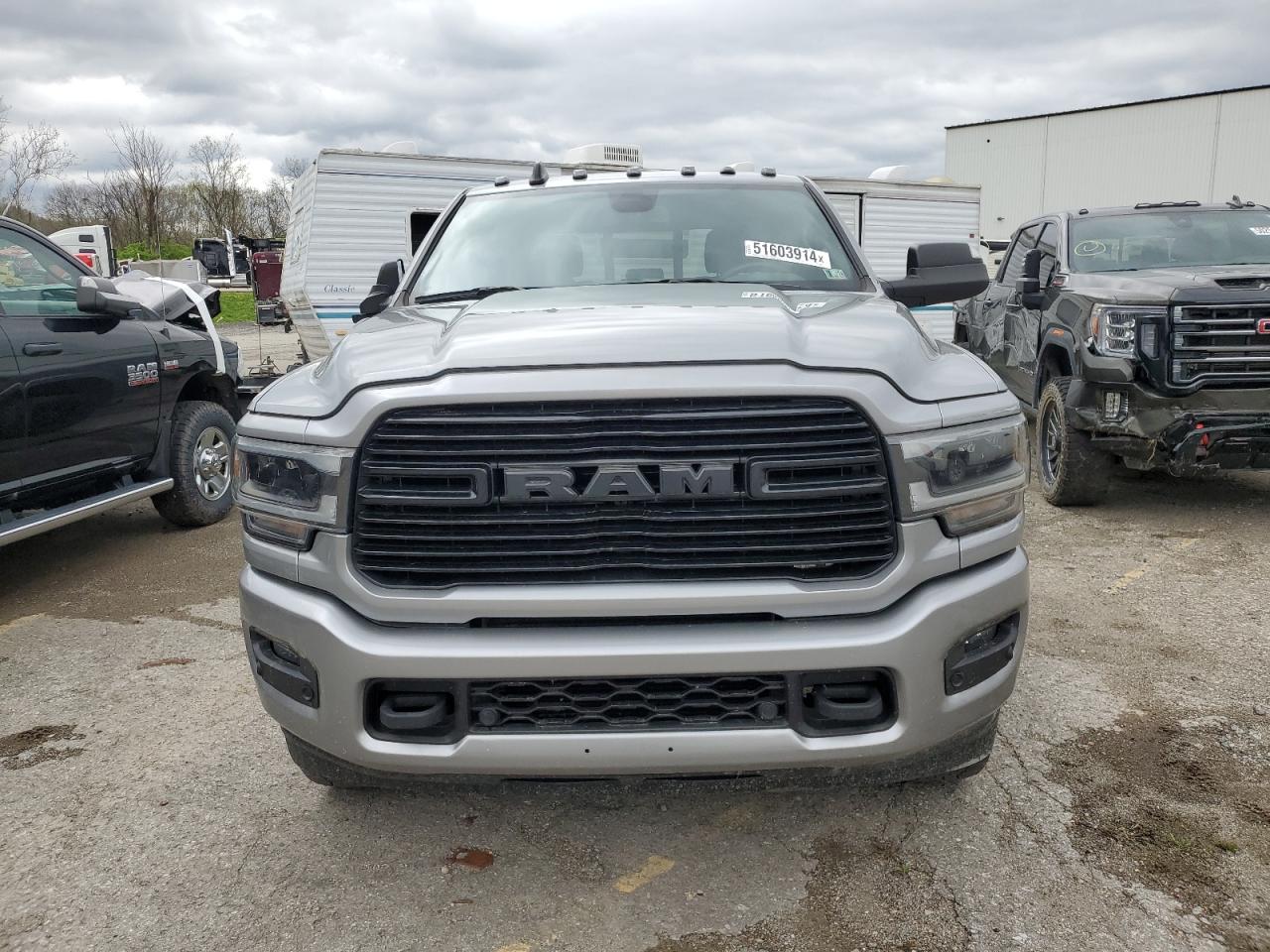 3C63R3JL8NG268804 2022 Ram 3500 Laramie