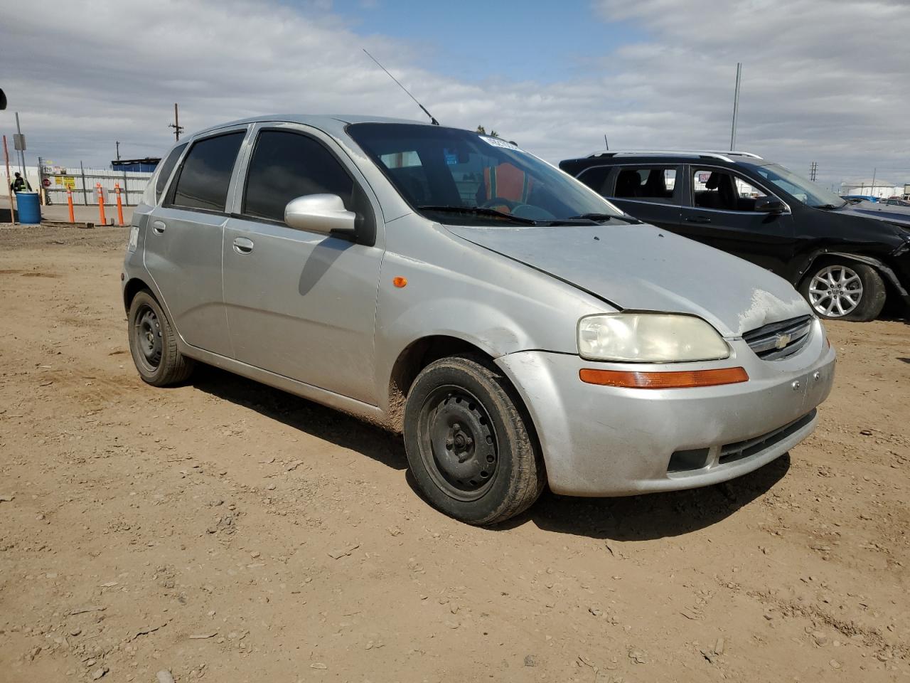 KL1TJ62664B202826 2004 Chevrolet Aveo Ls