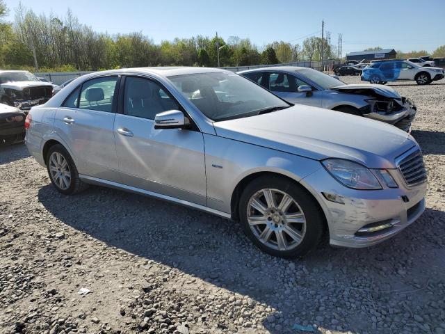 Седани MERCEDES-BENZ E-CLASS 2012 Сріблястий