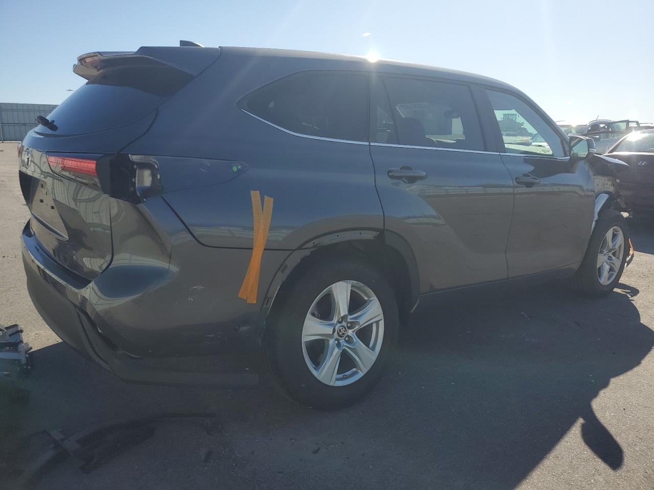 5TDKDRAH0PS525590 2023 Toyota Highlander L