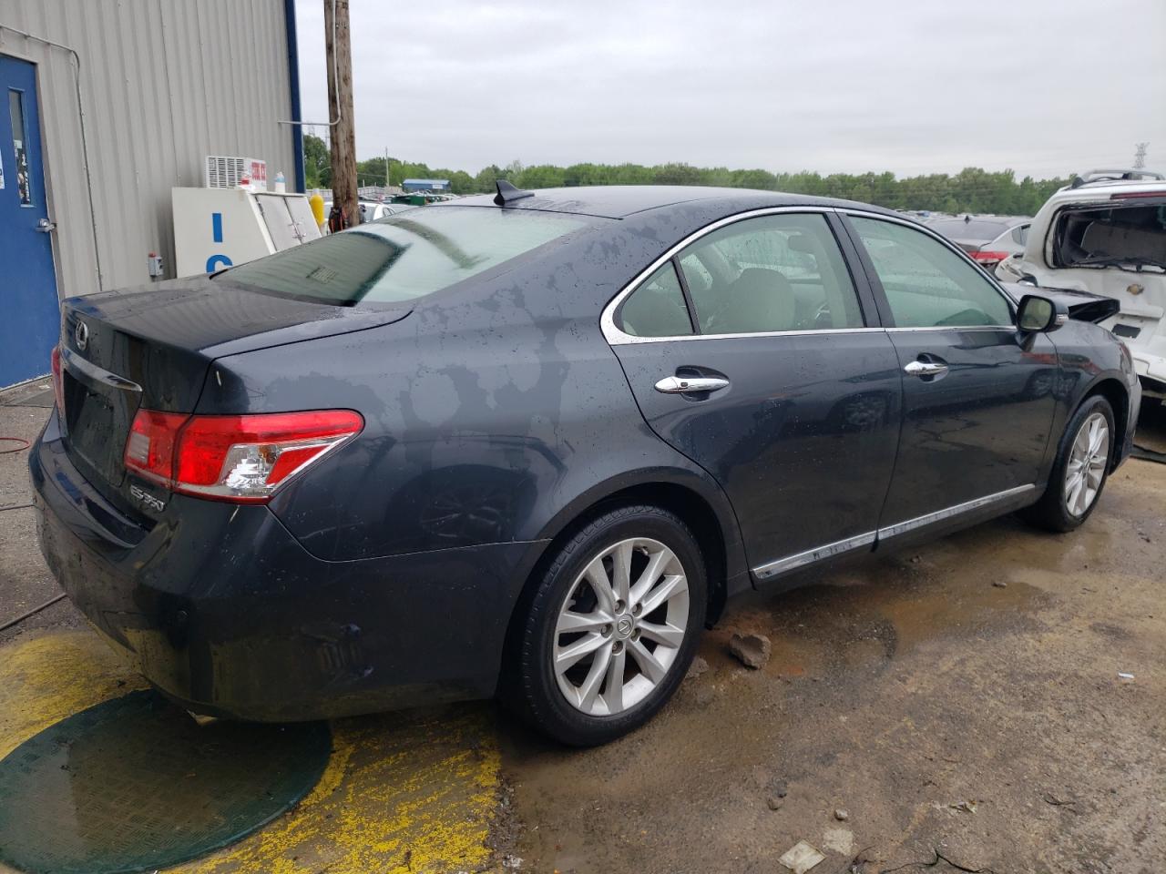 JTHBK1EG7B2467534 2011 Lexus Es 350