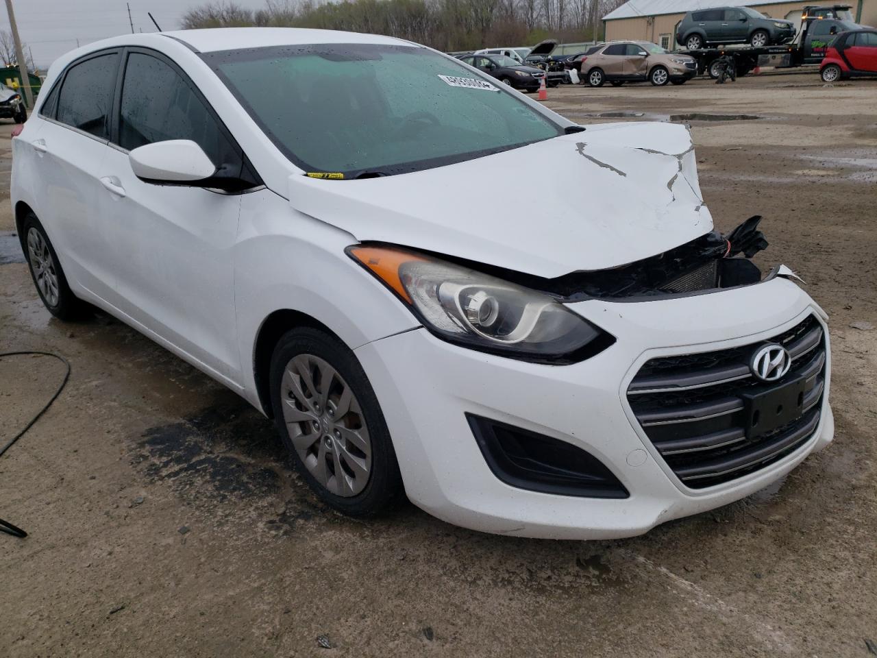 2017 Hyundai Elantra Gt vin: KMHD35LH0HU347190