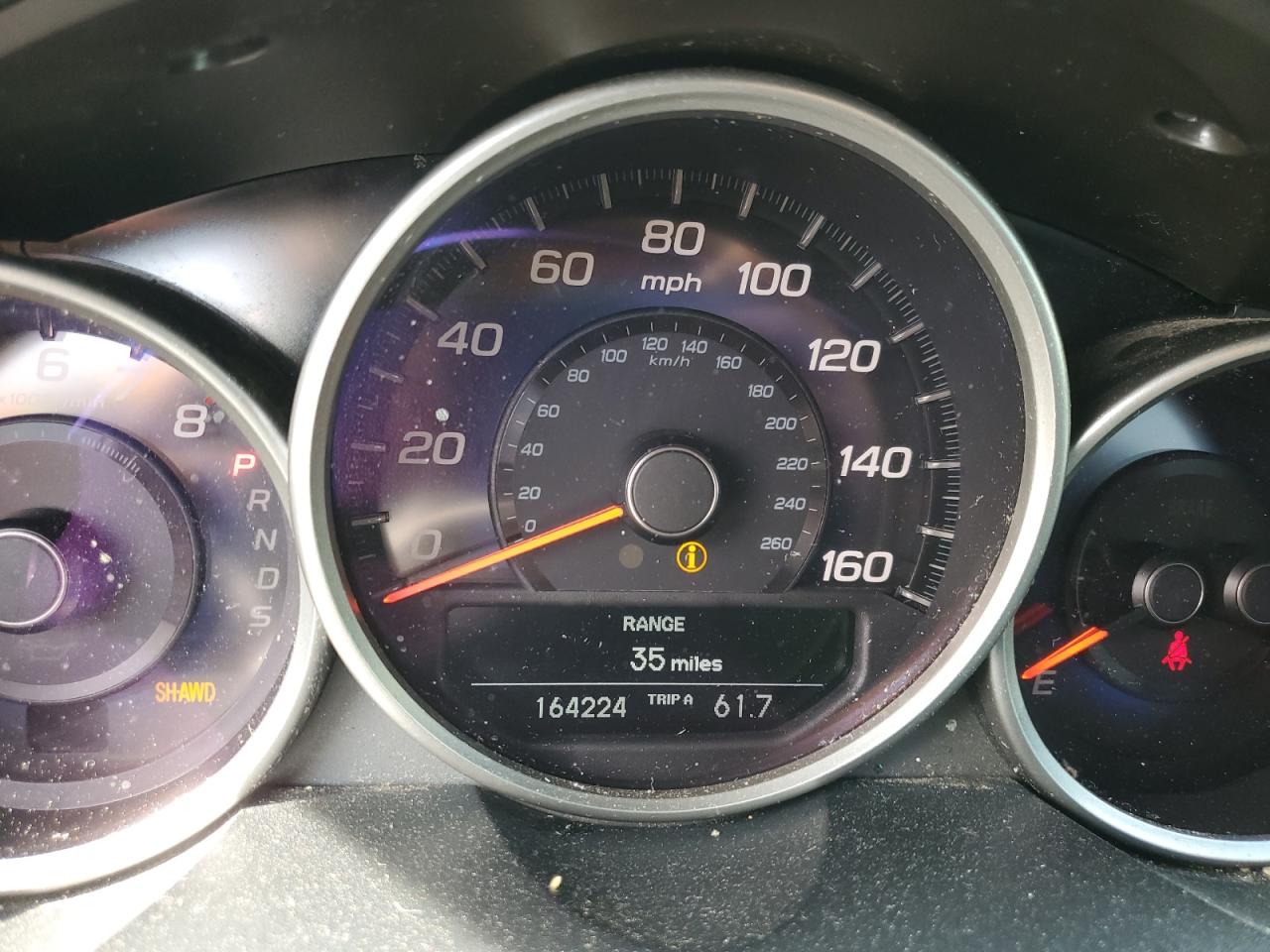 JH4KB2F68AC001728 2010 Acura Rl