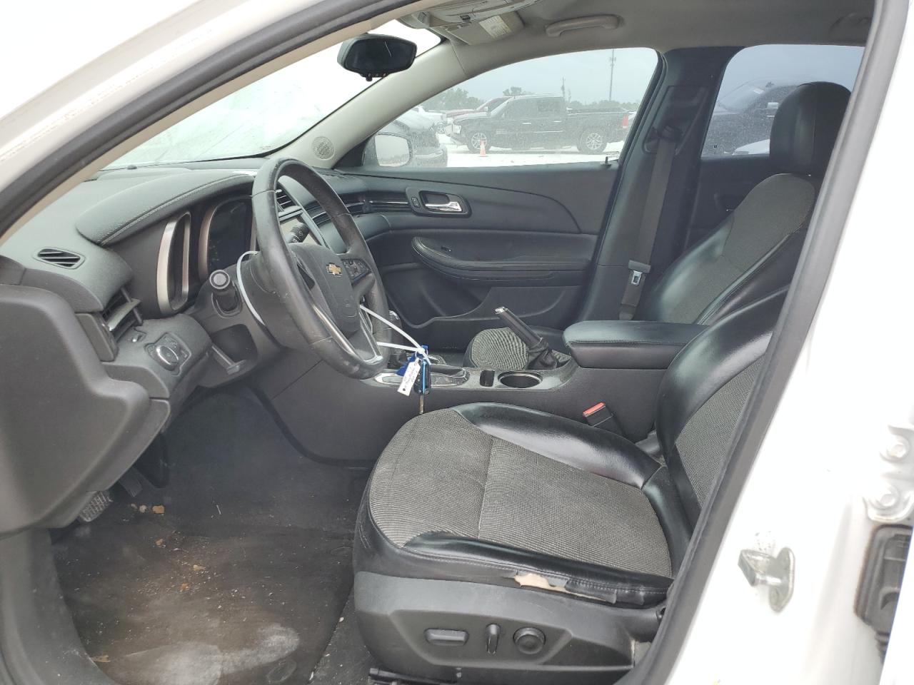 1G11E5SL3EF181960 2014 Chevrolet Malibu 2Lt