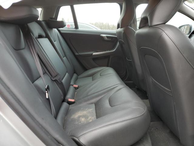 2016 VOLVO V60 PREMIE YV1612SK2G1311574