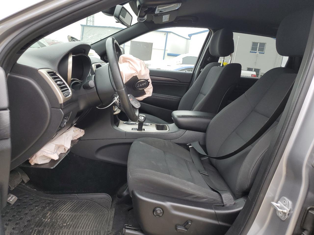 1C4RJFAGXEC183092 2014 Jeep Grand Cherokee Laredo