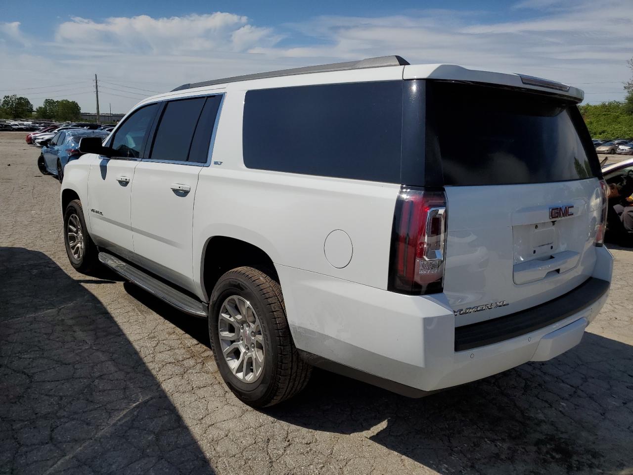 2017 GMC Yukon Xl K1500 Slt vin: 1GKS2GKC0HR112151