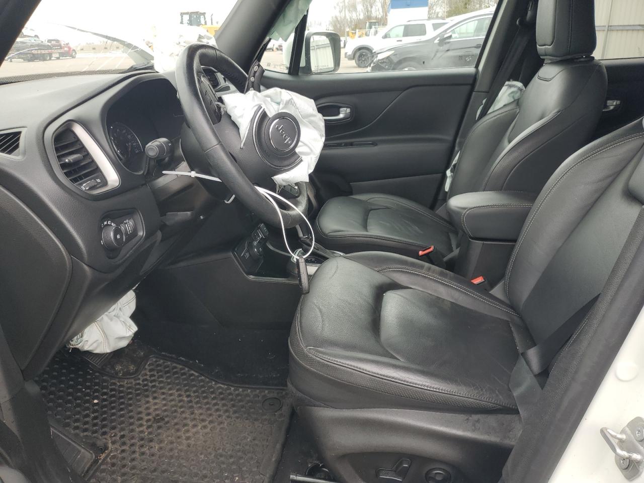 ZACNJBB11LPL62533 2020 Jeep Renegade Latitude