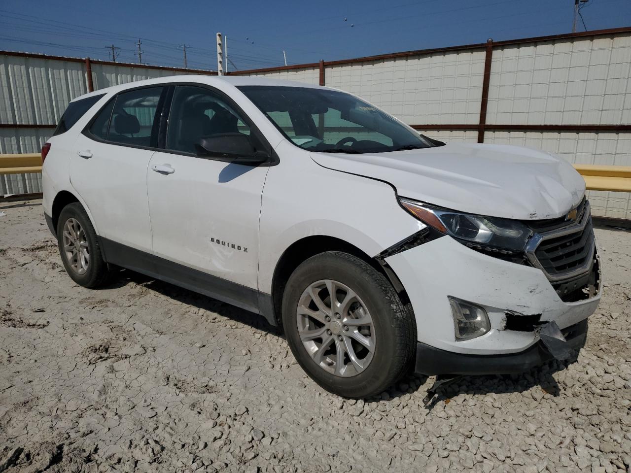 3GNAXHEV4JL380801 2018 Chevrolet Equinox Ls