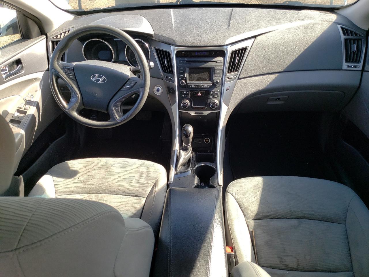 2014 Hyundai Sonata Hybrid vin: KMHEC4A47EA117979