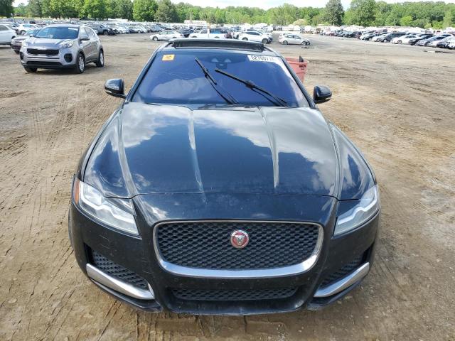 VIN SAJBK4BV8GCY15074 2016 Jaguar XF, Prestige no.5