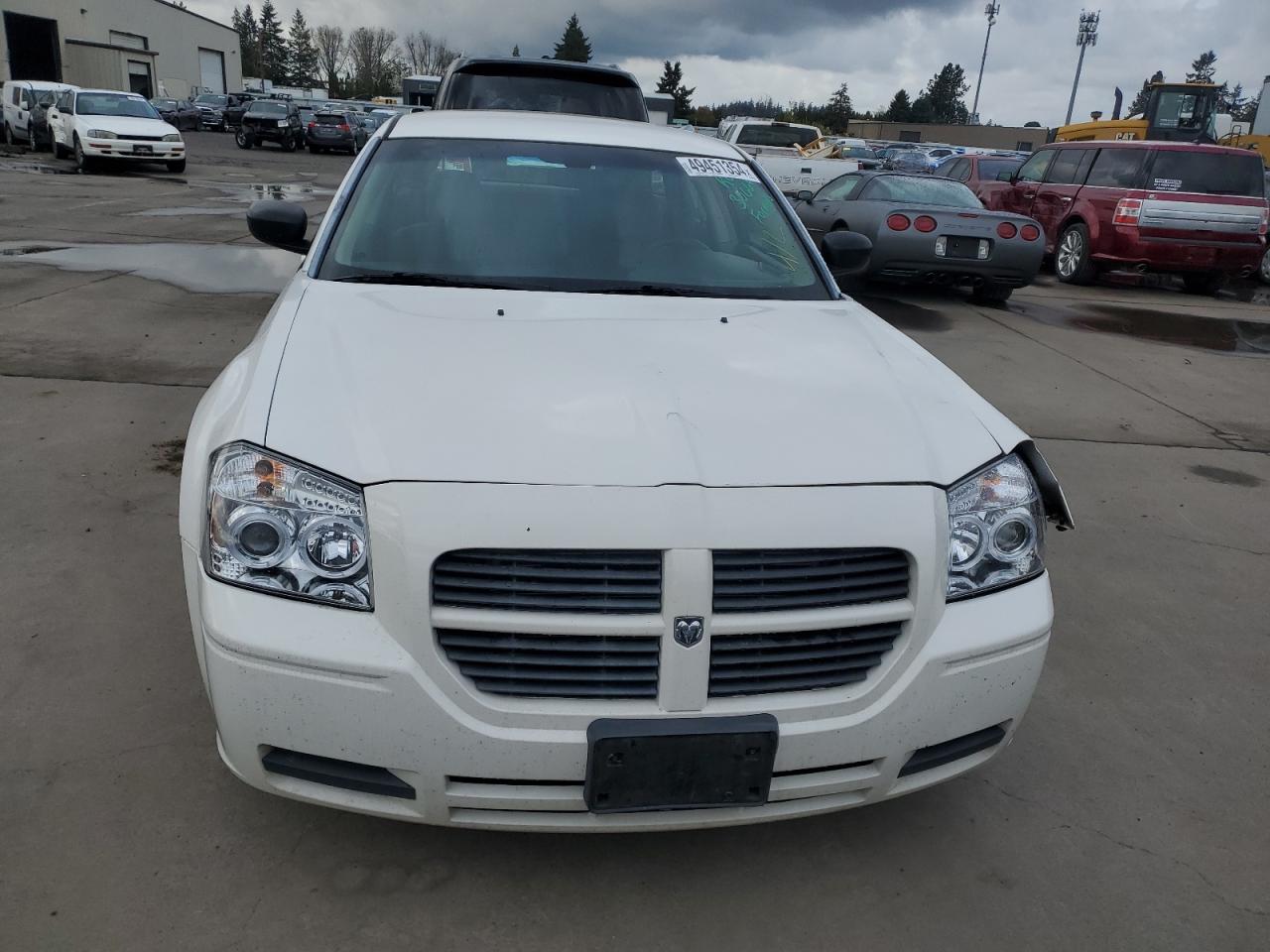 Lot #2986998925 2006 DODGE MAGNUM SE