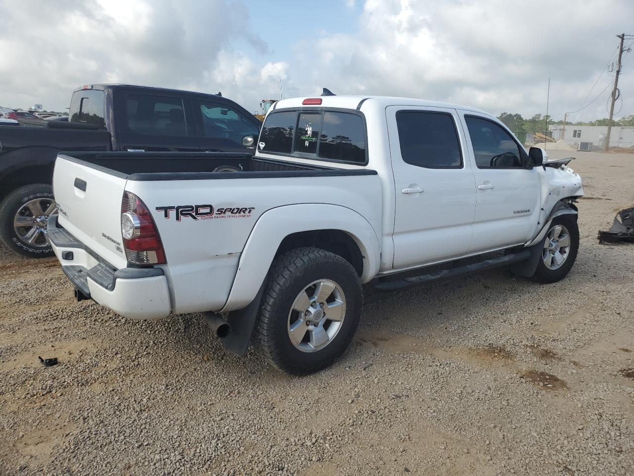 3TMJU4GN7EM169213 2014 Toyota Tacoma Double Cab Prerunner