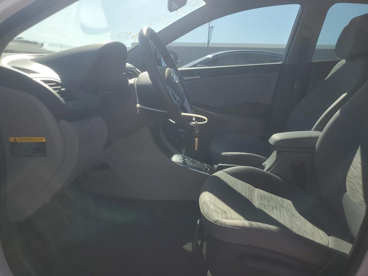 KMHCT4AE1HU360898 2017 Hyundai Accent Se