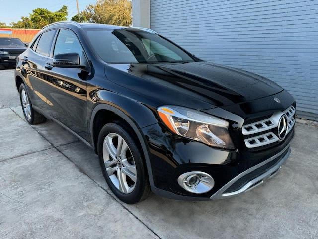 2018 Mercedes-Benz Gla 250 4Matic vin: WDCTG4GB7JJ470622