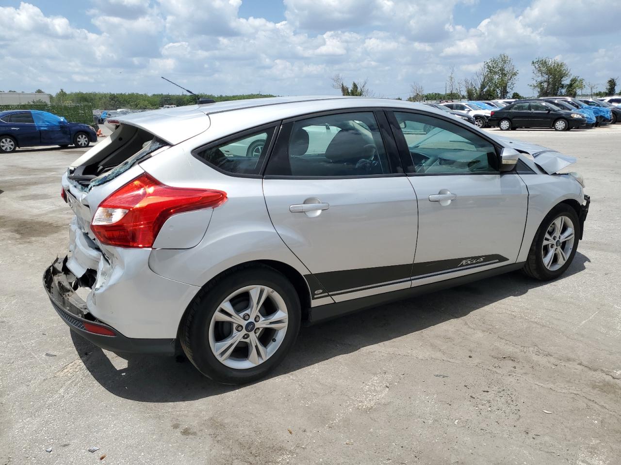 1FADP3K29EL317896 2014 Ford Focus Se