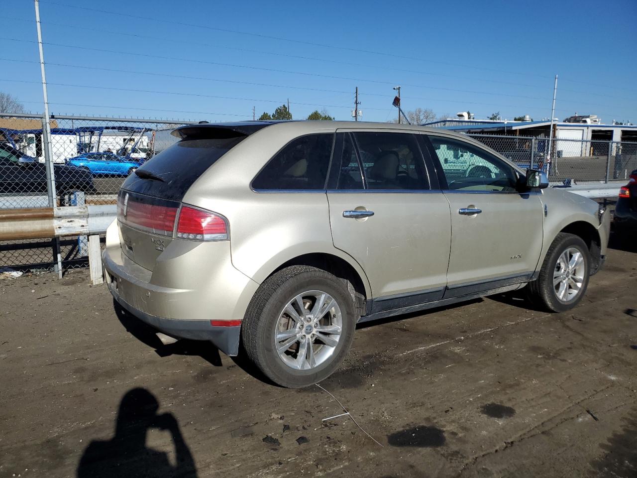 2LMDJ8JC7ABJ12378 2010 Lincoln Mkx