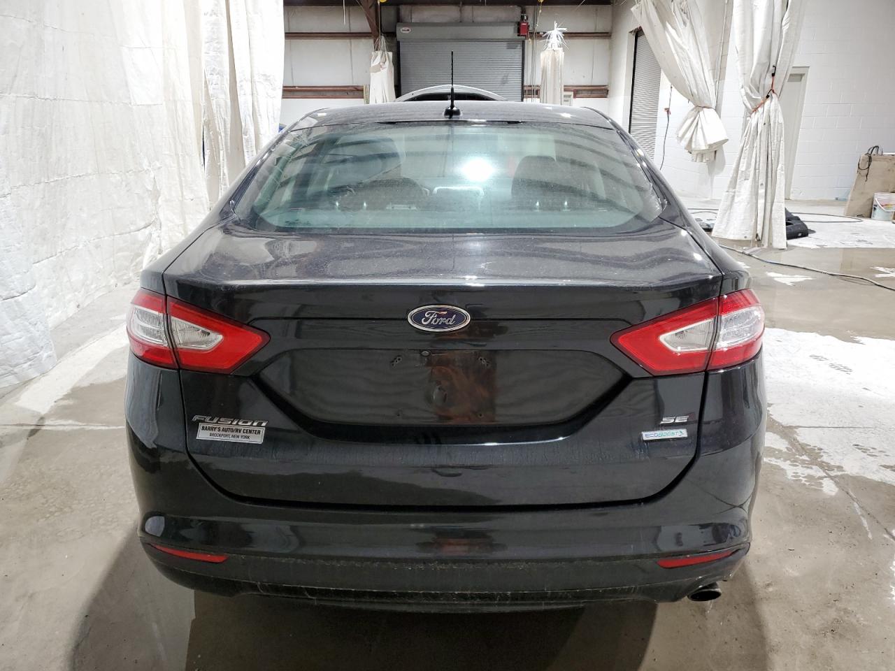 3FA6P0HD2FR299776 2015 Ford Fusion Se